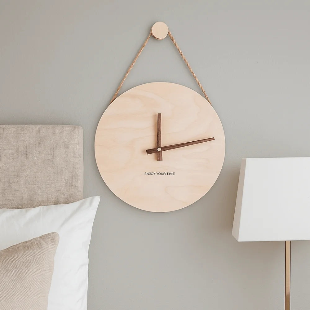 Creative Round Solid Wood Clock Hanging Minimalist Aesthetic Clock Nordic Style Wall Clock Wall Decoration