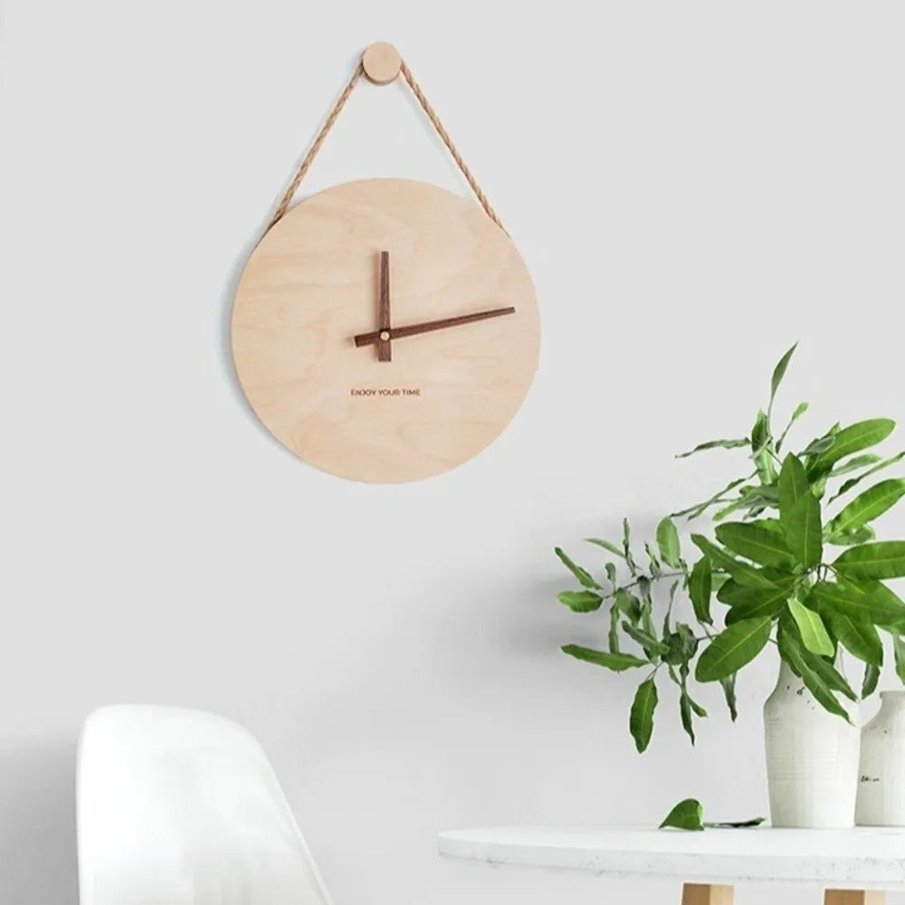 Creative Round Solid Wood Clock Hanging Minimalist Aesthetic Clock Nordic Style Wall Clock Wall Decoration