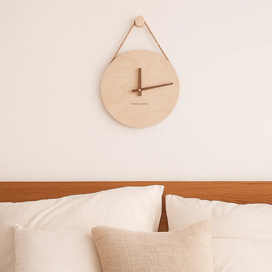 Creative Round Solid Wood Clock Hanging Minimalist Aesthetic Clock Nordic Style Wall Clock Wall Decoration