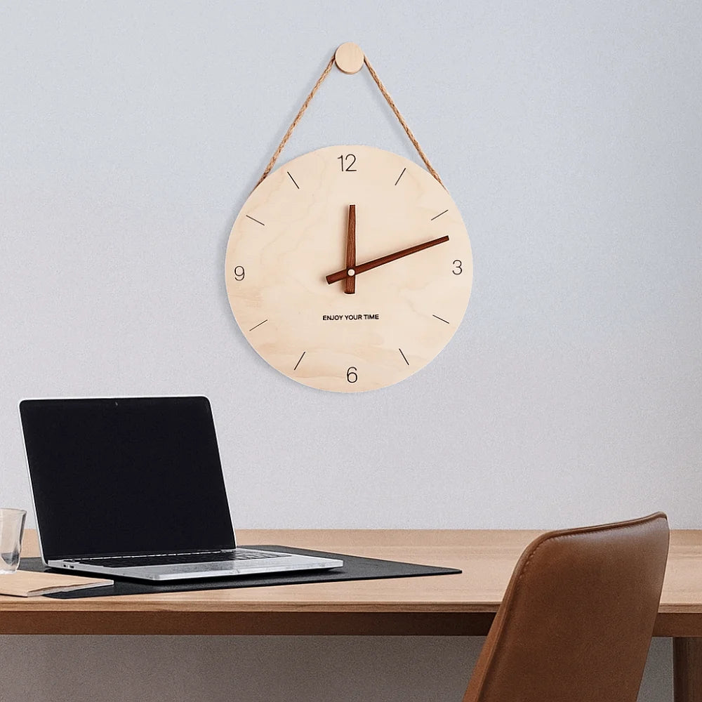 Creative Round Solid Wood Clock Hanging Minimalist Aesthetic Clock Nordic Style Wall Clock Wall Decoration