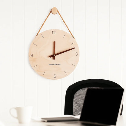Creative Round Solid Wood Clock Hanging Minimalist Aesthetic Clock Nordic Style Wall Clock Wall Decoration