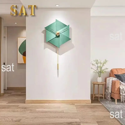 Creative Network Nordic Clock